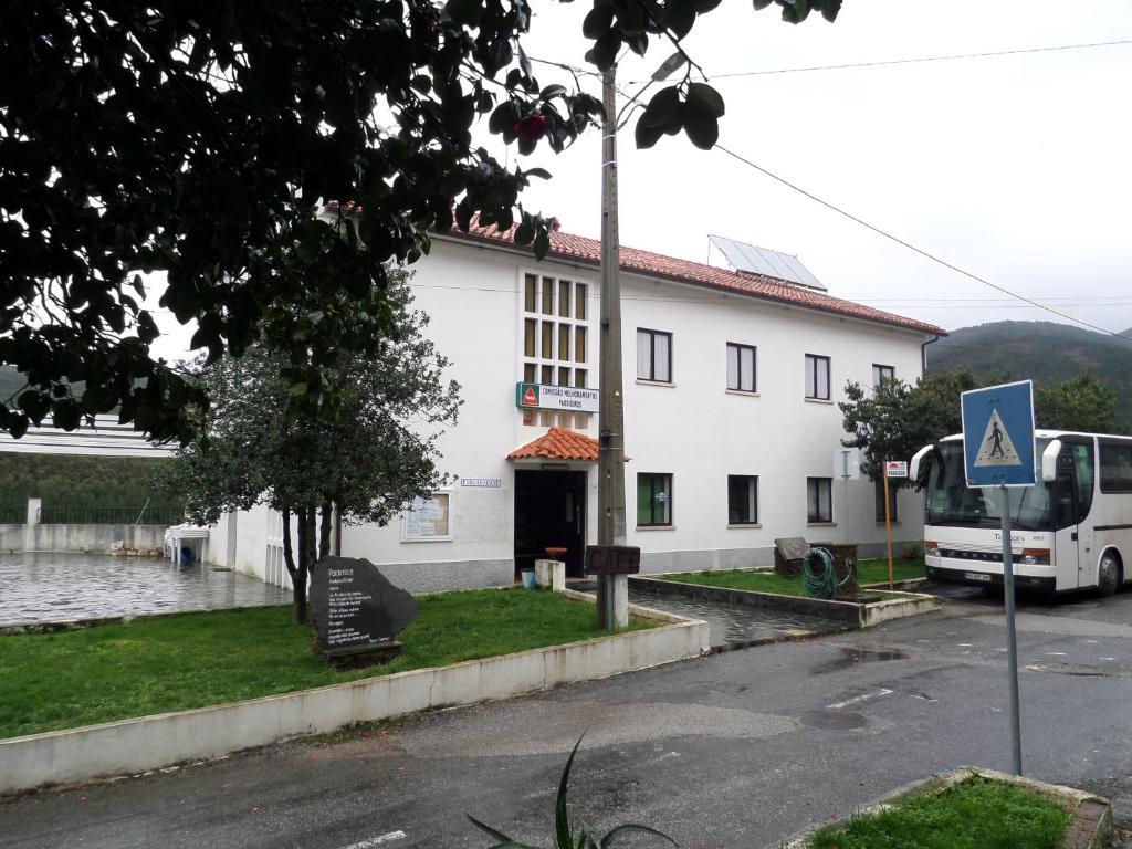 Hotel Alojamento Local De Pardieiros Avô Exterior foto
